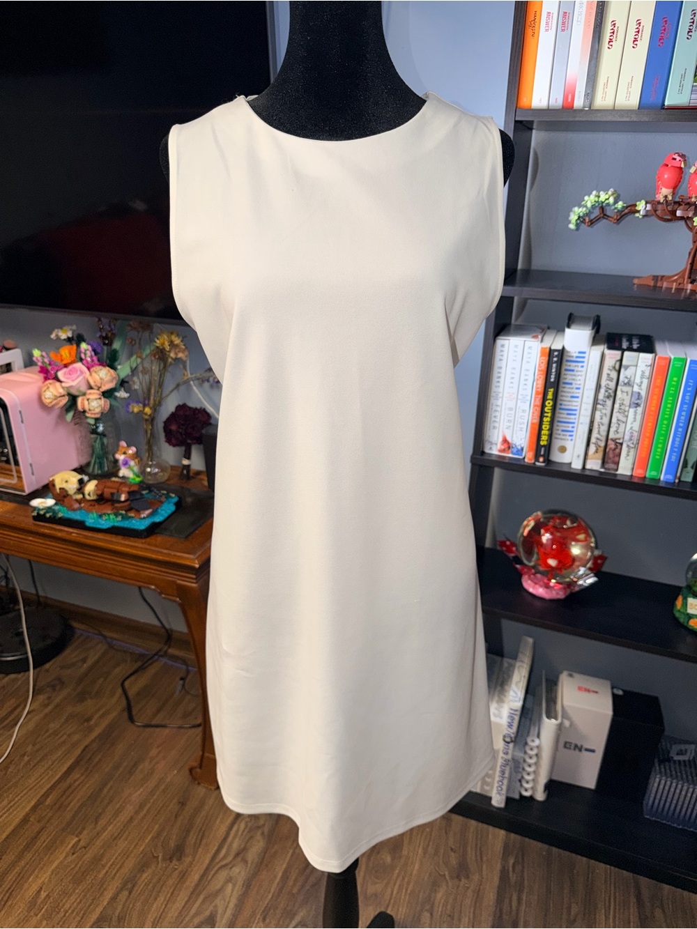 Zara Sleeveless Cream Shift Dress